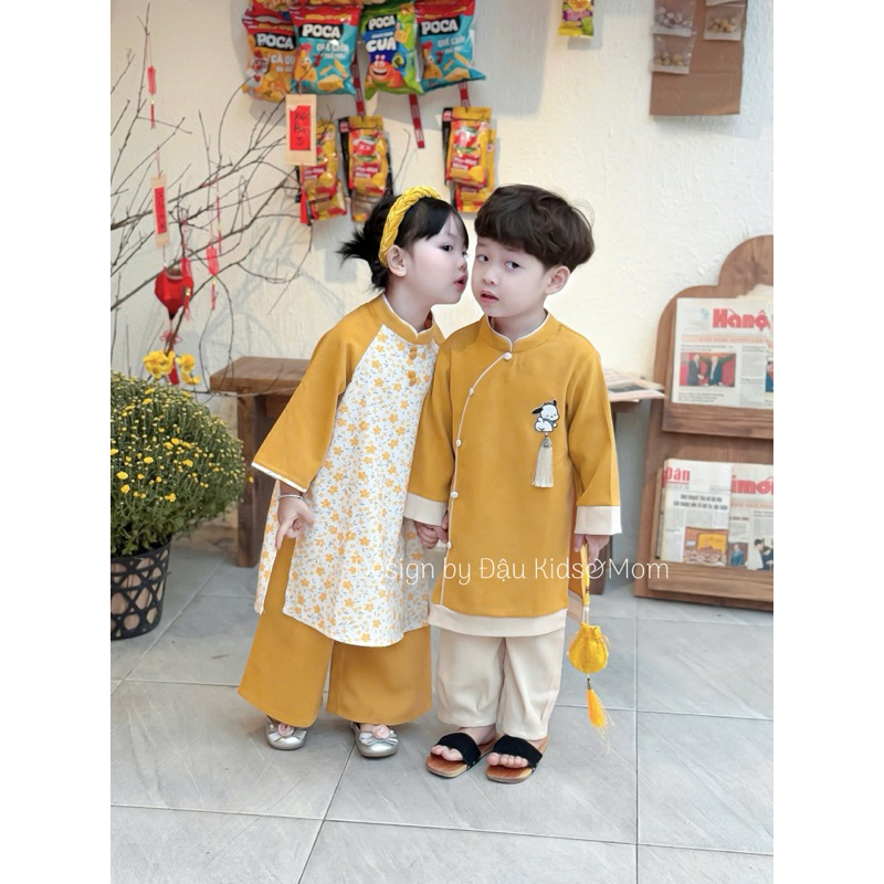 Set Áo Dài Hoa Nhí Vàng – Text Nhung Cho Bé Trai & Bé Gái 7 images upload woo2Fdcfb74fd698c0356cf1ab4342517b640