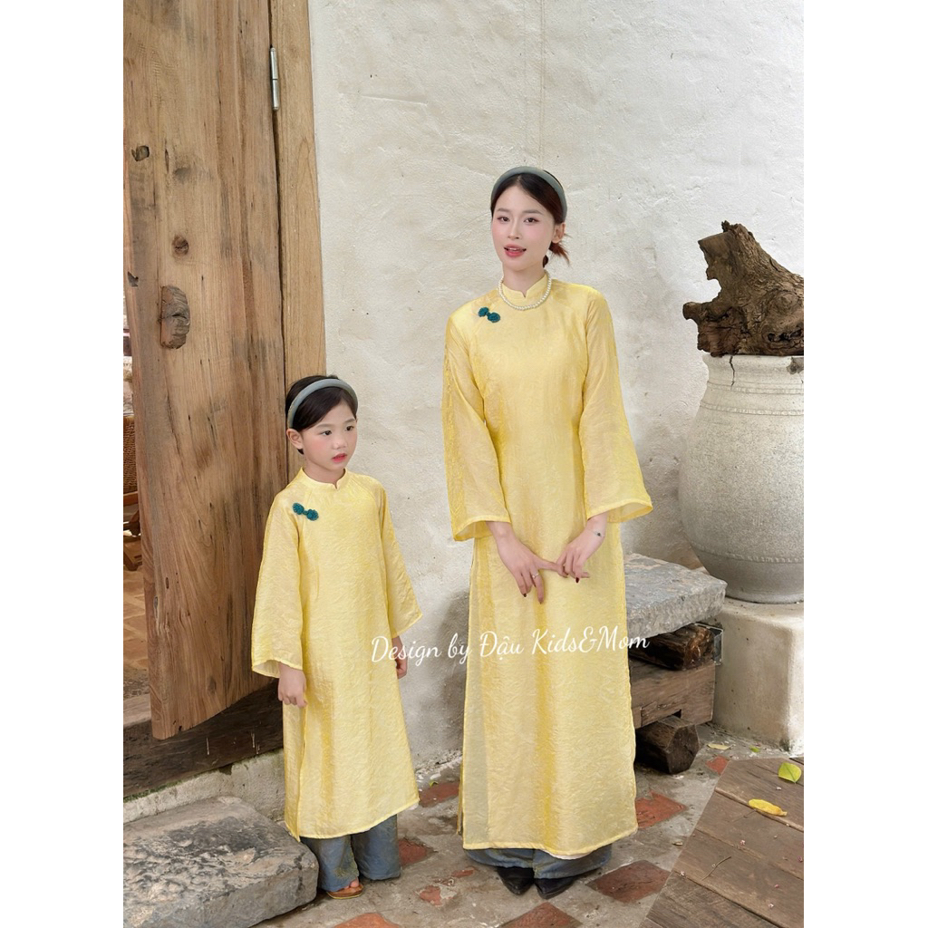Áo dài 4 tà lạ mắt chất liệu tơ óng cho mẹ và bé gái 11 images upload woo2F2ccecdb8f03181bba328e6ab12f2d8d1