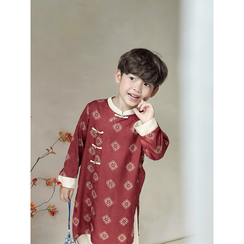 Áo dài bé trai hoạ tiết đồng xu đối xứng, chất liệu lụa gấm 7 images upload woo2F36481548a754357c09ad4e24dfbd4ae3