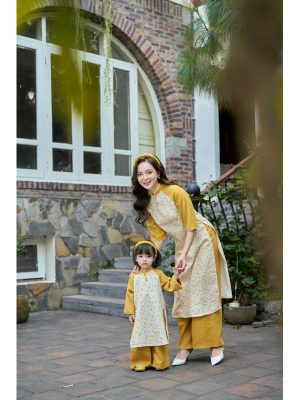 Áo dài Tết mẹ bé hoa vàng 2 images upload woo2F849d965b9b9a2ddb590a63ac26eb8493