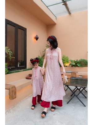 Áo dài Như Ý - Set áo dài lụa gấm cho mẹ và bé gái diện Tết và Trung Thu 8 images upload woo2Fd871e22956abc42a87864d3b1d444b2f