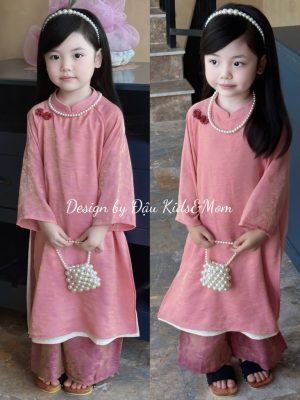 Áo dài 4 tà lạ mắt chất liệu tơ óng cho mẹ và bé gái 5 images upload woo2F106c4990d422f851d599eb48599c6e59 13
